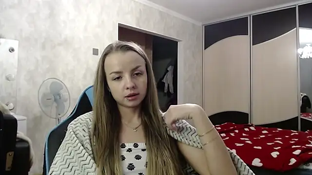 Snapshot of Lio_noy chatting on July 2026 08:57:01 PM Lio noy online show from July 2026 08:57:01 PM