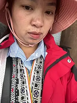 Nhung584 online show from October 2025 04:24:01 AM