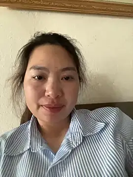 Nhung584 online show from October 2025 08:15:02 AM