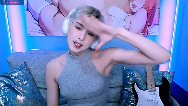 Snapshot of SophieAsh chatting on November 2025 03:01:01 PM SophieAsh online show from November 2025 03:01:01 PM