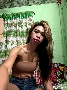 Snapshot of alonashy chatting on November 2025 05:37:02 PM alonashy online show from November 2025 05:37:02 PM