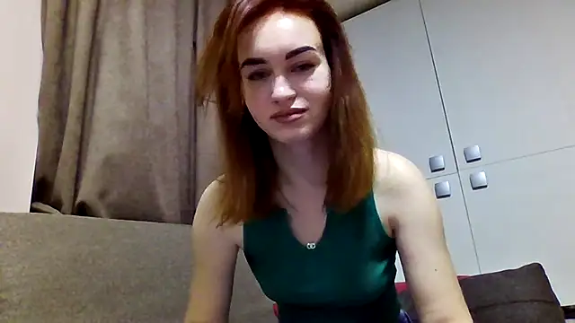 Requellia online show from October 2025 04:59:02 PM