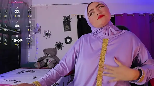 MarianFadel online show from October 2025 12:41:02 PM