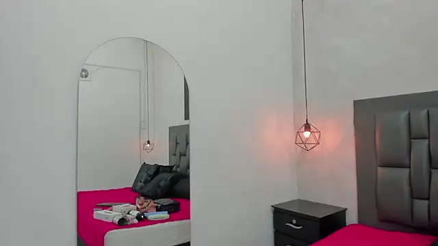 dakota roussee online show from April 2026 01:41:01 PM