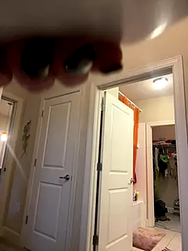 zarialove online show from October 2025 11:24:02 PM