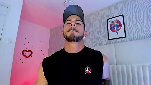 dylan jacobx online show from November 2025 03:07:01 AM