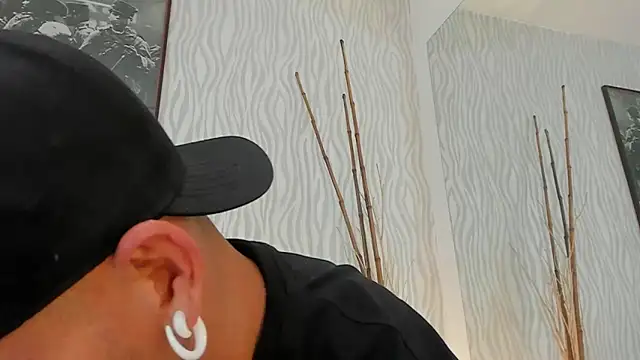 dylan jacobx online show from June 2026 03:54:02 AM