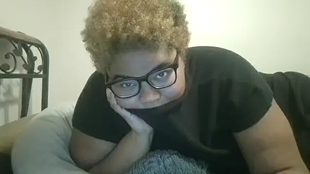 Snapshot of techprincessxx chatting on November 2025 03:16:01 AM techprincessxx online show from November 2025 03:16:01 AM