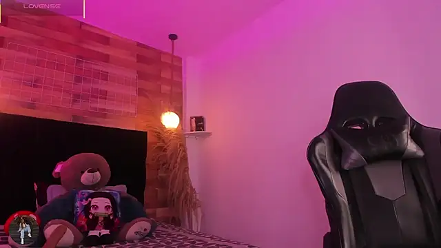 Emily brown04 online show from March 2026 12:00:02 PM