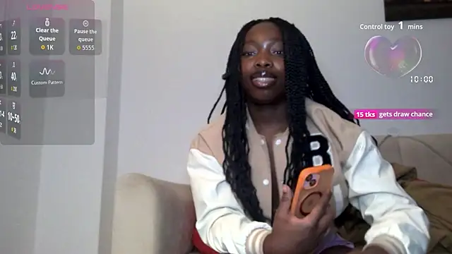 Snapshot of thejaderavixen chatting on November 2025 12:11:01 AM thejaderavixen online show from November 2025 12:11:01 AM