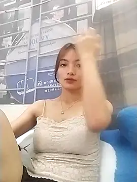 tdtd98 online show from April 2026 07:35:01 AM