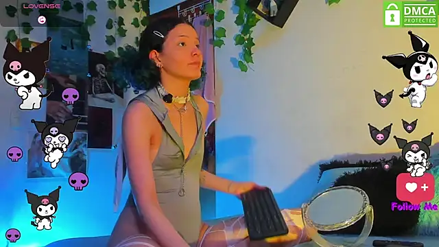 Bluedarkelf888 online show from June 2026 11:40:02 PM