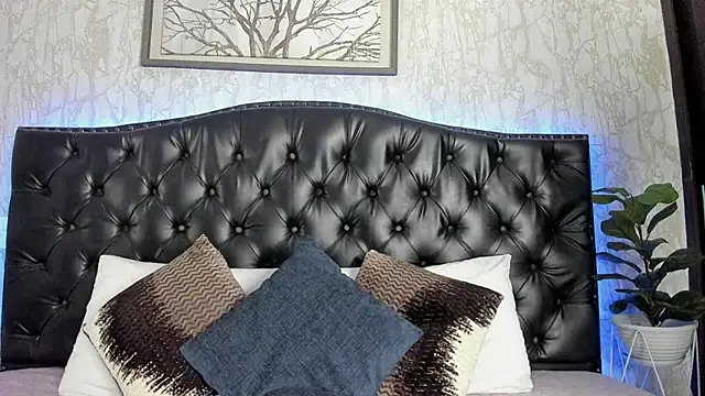 ScarletTorres online show from September 2025 05:12:02 PM