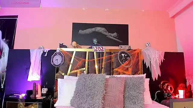 ScarletTorres online show from October 2025 06:30:02 PM