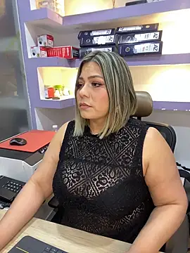 isabella horney  online show from March 2026 12:12:02 PM