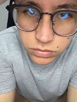 Kurtxxx22 online show from November 2025 04:45:02 AM