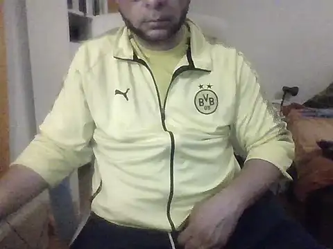 Snapshot of SmokedAlloy2 chatting on July 2026 11:43:02 PM SmokedAlloy2 online show from July 2026 11:43:02 PM