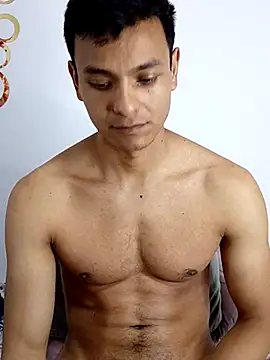 Valois2025 online show from November 2025 05:51:02 AM