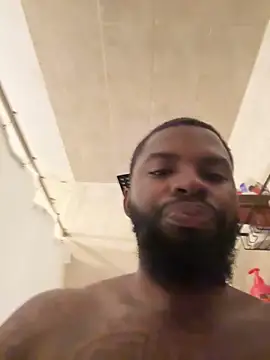 Snapshot of StandOnthatboy chatting on February 2026 02:25:01 PM StandOnthatboy online show from February 2026 02:25:01 PM