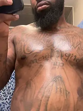 Snapshot of StandOnthatboy chatting on March 2026 11:37:01 PM StandOnthatboy online show from March 2026 11:37:01 PM