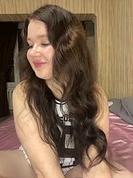 Snapshot of Di_Olivia chatting on November 2025 03:45:02 PM Di Olivia online show from November 2025 03:45:02 PM