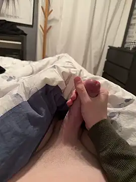 Eternelfrisson online show from February 2026 06:03:02 PM