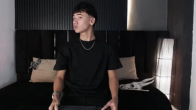 Dominic ghost online show from October 2025 12:36:02 AM