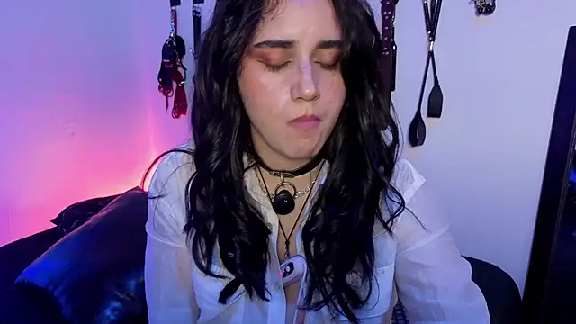 elowen halley1 online show from March 2026 08:24:02 PM