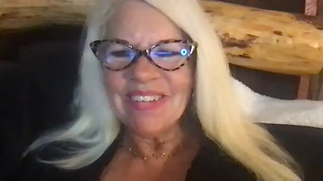 SubMissOlivia online show from October 2025 04:30:02 PM