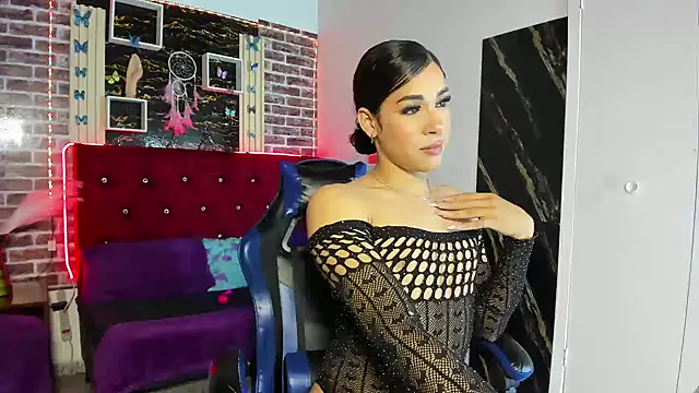 Snapshot of angelitasexxxhot chatting on December 2025 01:01:02 AM angelitasexxxhot online show from December 2025 01:01:02 AM