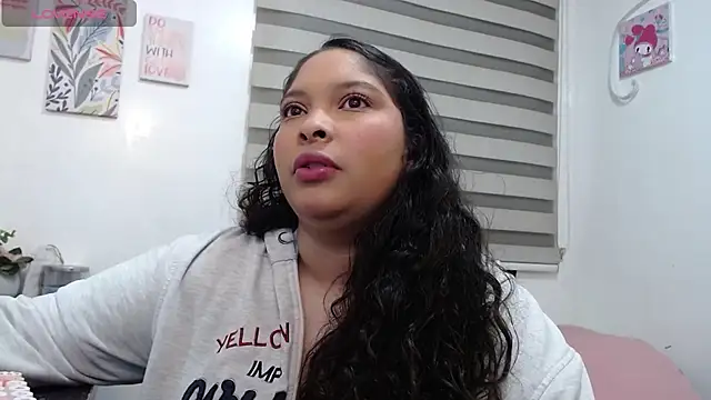 samanta-rosee online show from October 2025 09:07:02 AM