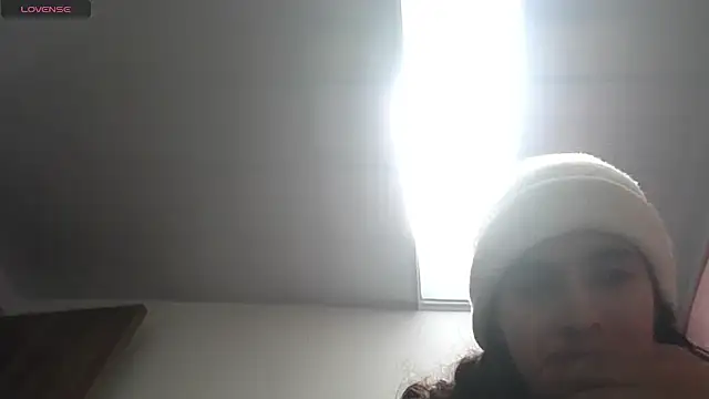 Alynn Bri  online show from July 2026 02:31:01 PM