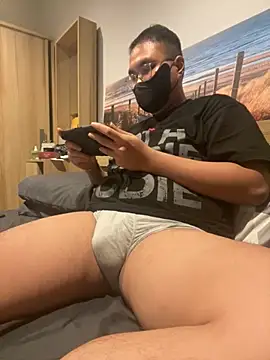 kristan   online show from November 2025 07:11:02 AM