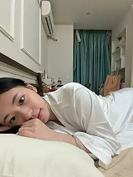 Snapshot of shishi0688 chatting on May 2026 05:20:02 PM shishi0688 online show from May 2026 05:20:02 PM