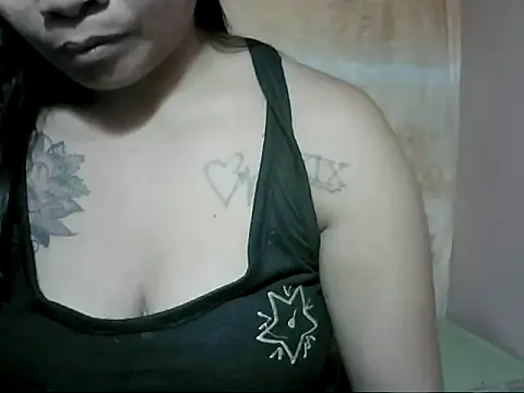 sexymorenapinay 33 online show from October 2025 12:11:01 AM