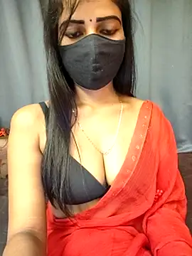 Snapshot of Misss-julli chatting on February 2026 10:52:02 PM Misss-julli online show from February 2026 10:52:02 PM