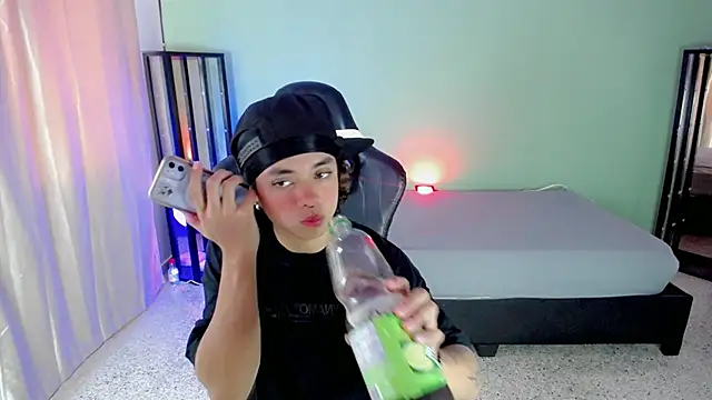 Stein  online show from October 2025 02:25:02 PM