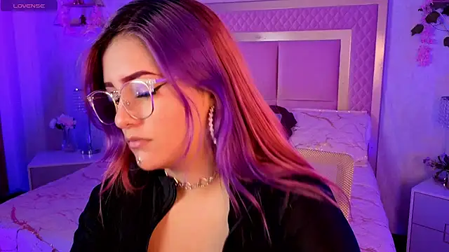 AlanaOdison online show from November 2025 09:03:02 PM