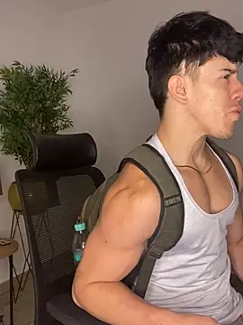 MaxCooper1 online show from September 2025 09:05:02 PM