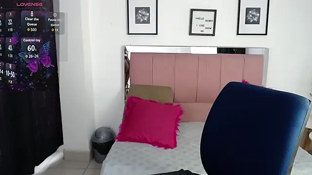 Lele F w online show from December 2025 08:39:01 PM