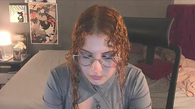 iambrave online show from May 2026 02:06:01 AM