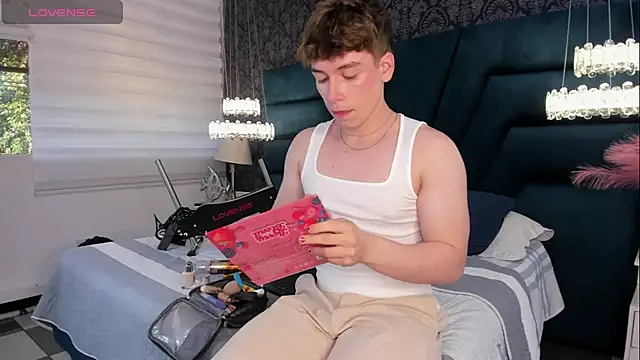 TaylerWhite online show from July 2026 11:57:02 AM