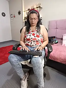 SolVegaNaciente online show from July 2026 01:53:01 AM