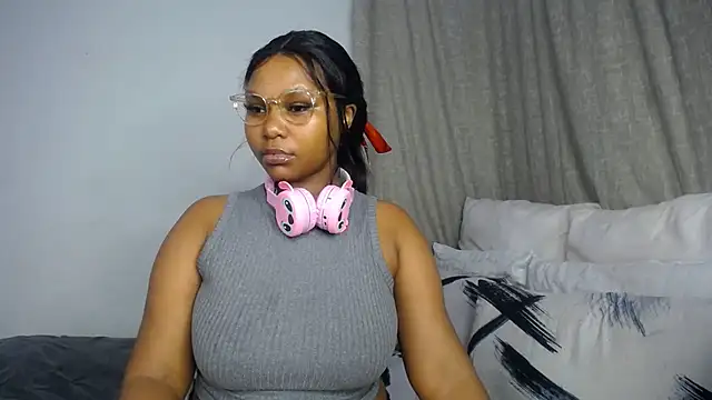 DarrkDeeva68 online show from January 2026 05:26:01 PM