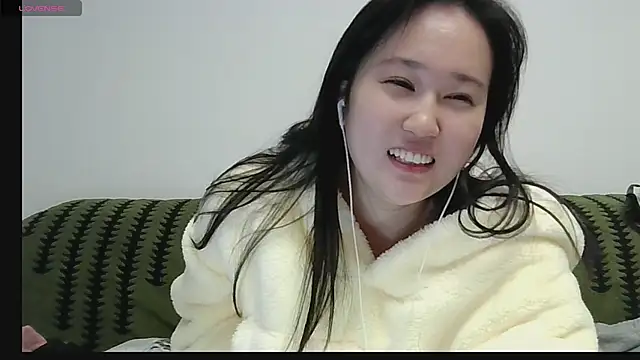 Belinda66 online show from December 2025 07:53:02 PM