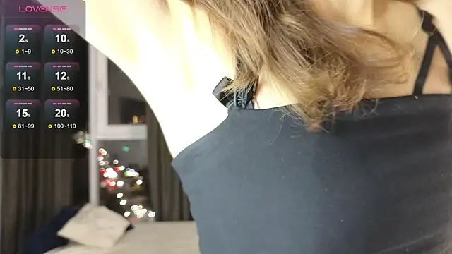 DebiHenks online show from October 2025 05:10:02 PM