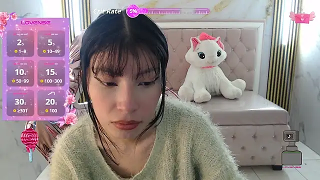 verana s online show from November 2025 09:03:02 PM