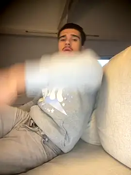 los freaky online show from October 2025 04:28:01 PM