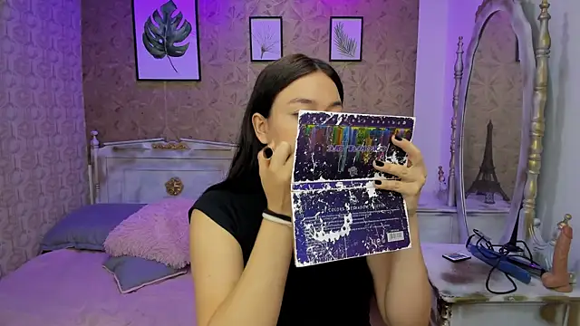 Dali collin online show from October 2025 12:25:01 PM