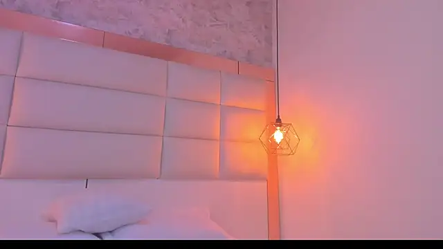 Dali collin online show from April 2026 01:28:02 PM